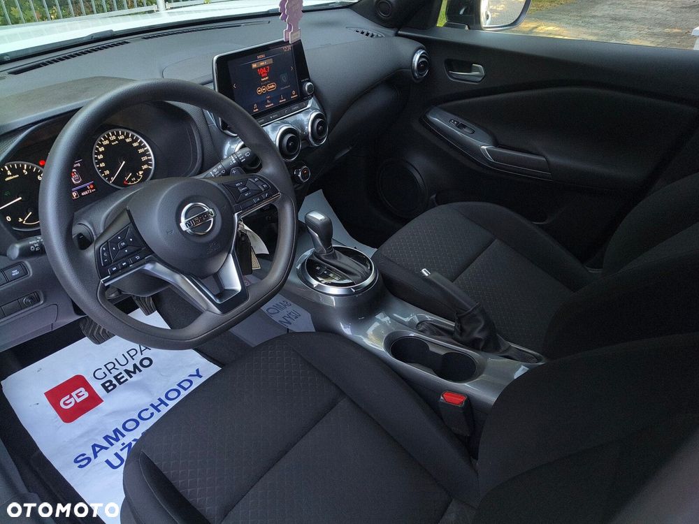 Nissan Juke 1.0 DIG-T N-Connecta DCT - 10