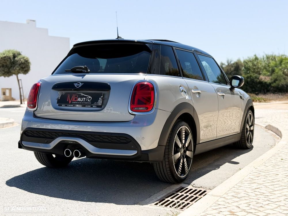 MINI 5 Portas Cooper S Auto - 13