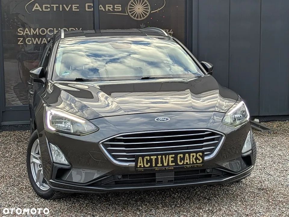 Ford Focus 1.5 EcoBlue Start-Stopp-System TITANIUM - 2