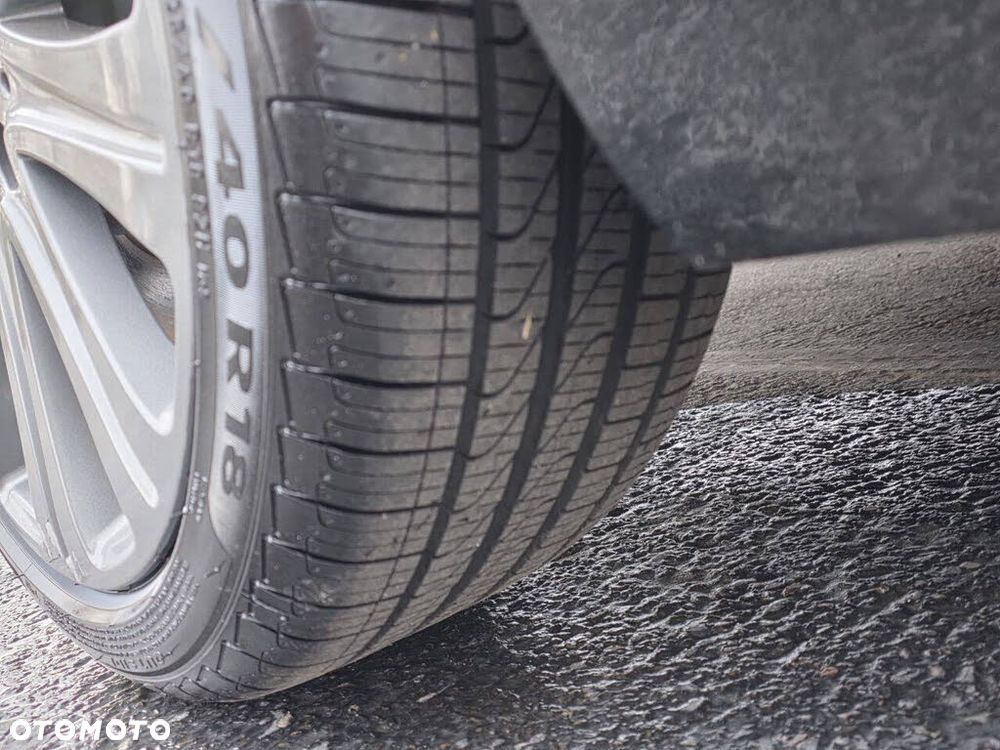 Mercedes-Benz CLA 250 4-Matic - 25