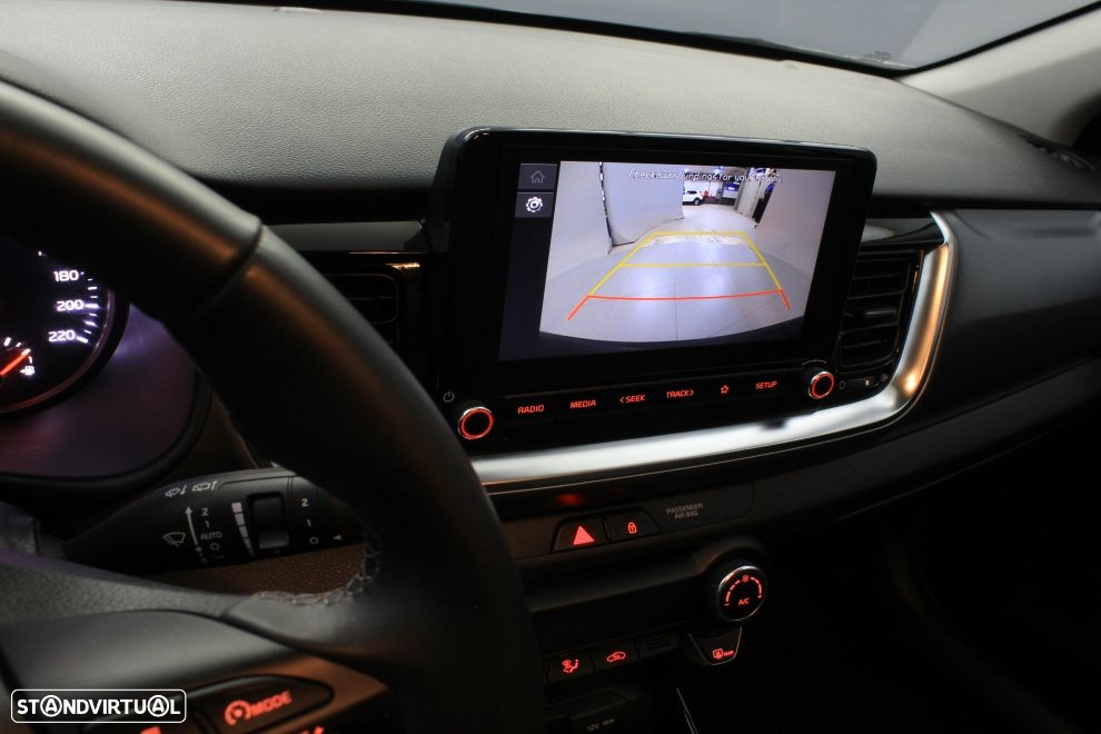 Kia Stonic 1.0 T-GDI Drive - 16
