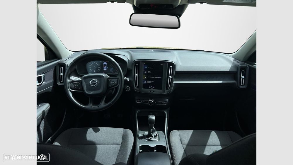 Volvo XC 40 1.5 T3 Momentum Core - 14