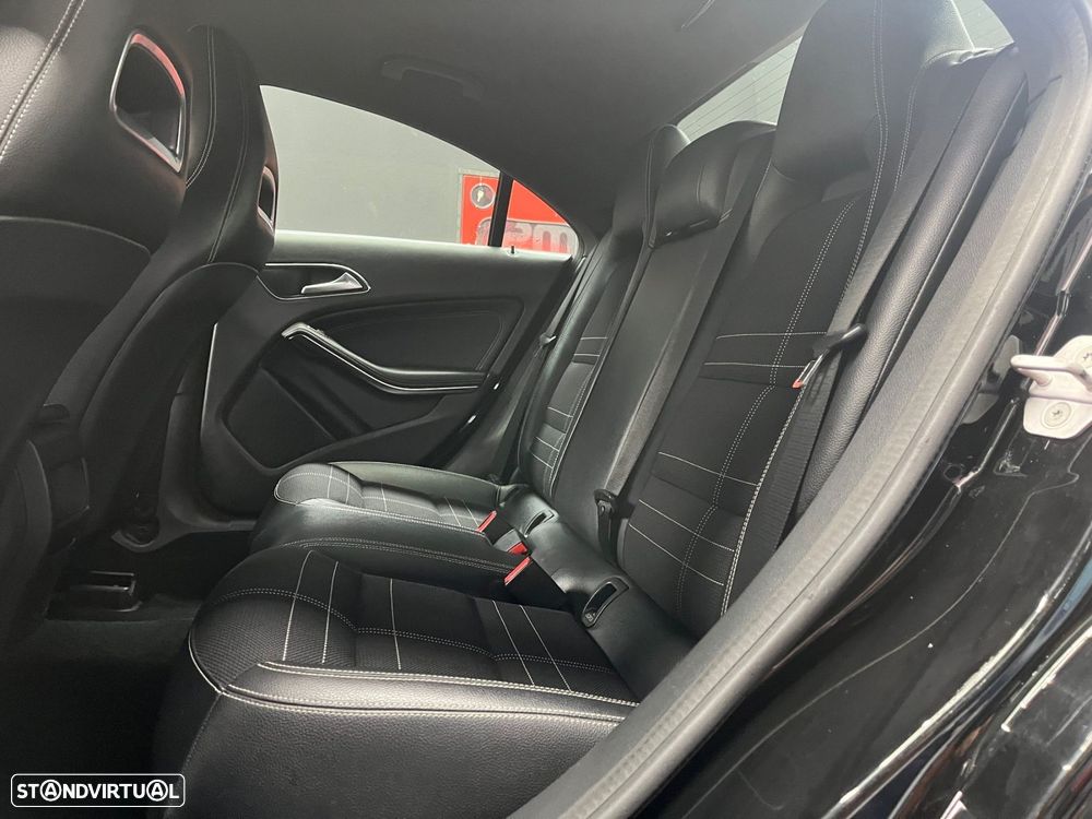 Mercedes-Benz CLA 200 CDi Urban - 10