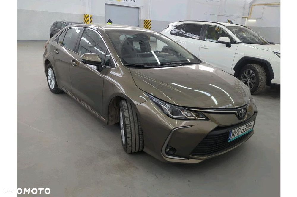 Toyota Corolla - 4