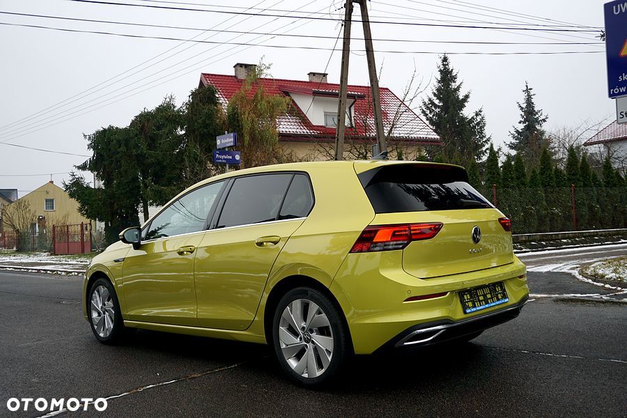 Volkswagen Golf - 13
