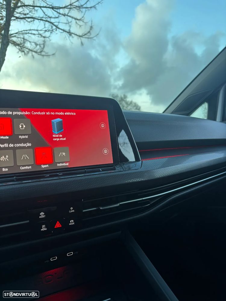 VW Golf 1.4 TSI GTE DSG - 31