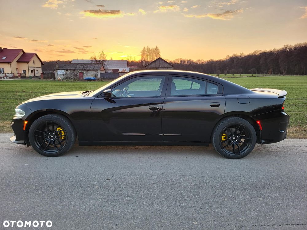 Dodge Charger - 9