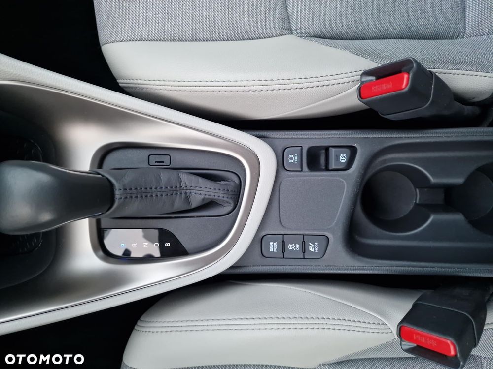 Toyota Yaris Hybrid 1.5 Selection Elegant - 22