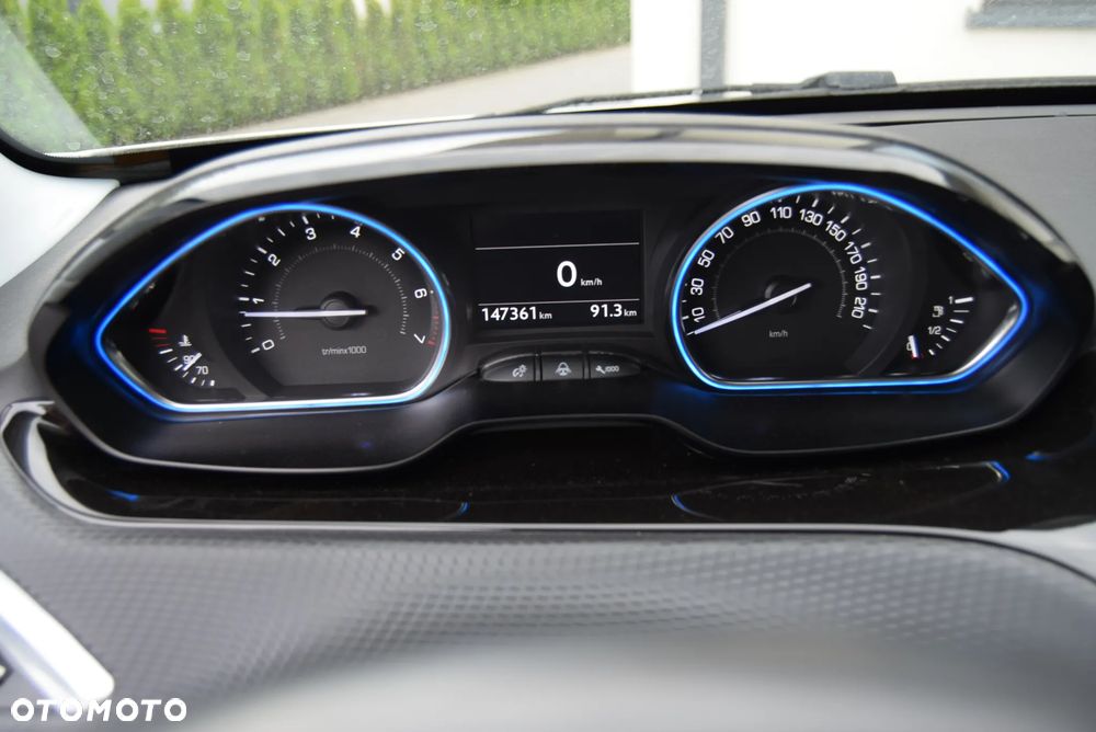 Peugeot 2008 120 VTI Allure - 18