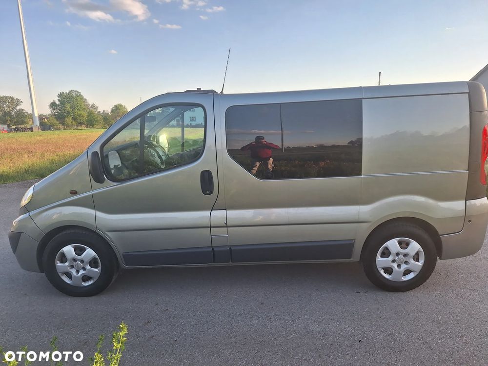 Opel Vivaro - 13