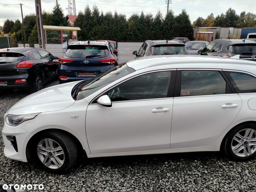 Kia Ceed - 3