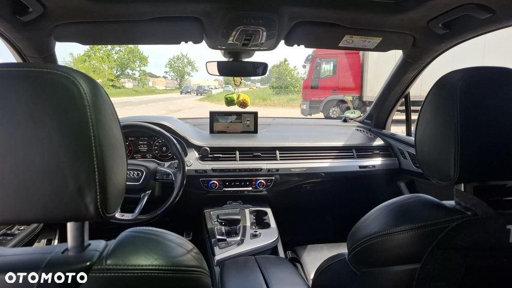 Audi Q7 - 18