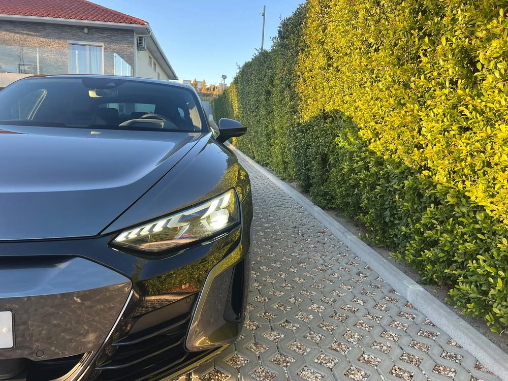 Audi e-tron GT quattro