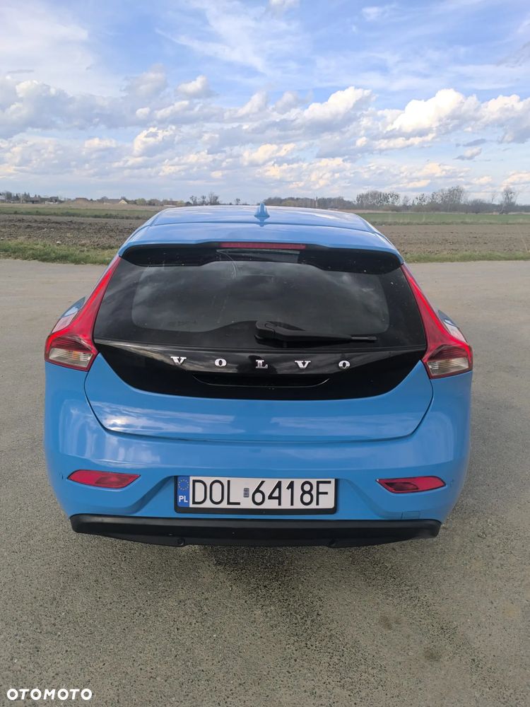 Volvo V40 D2 Kinetic - 6