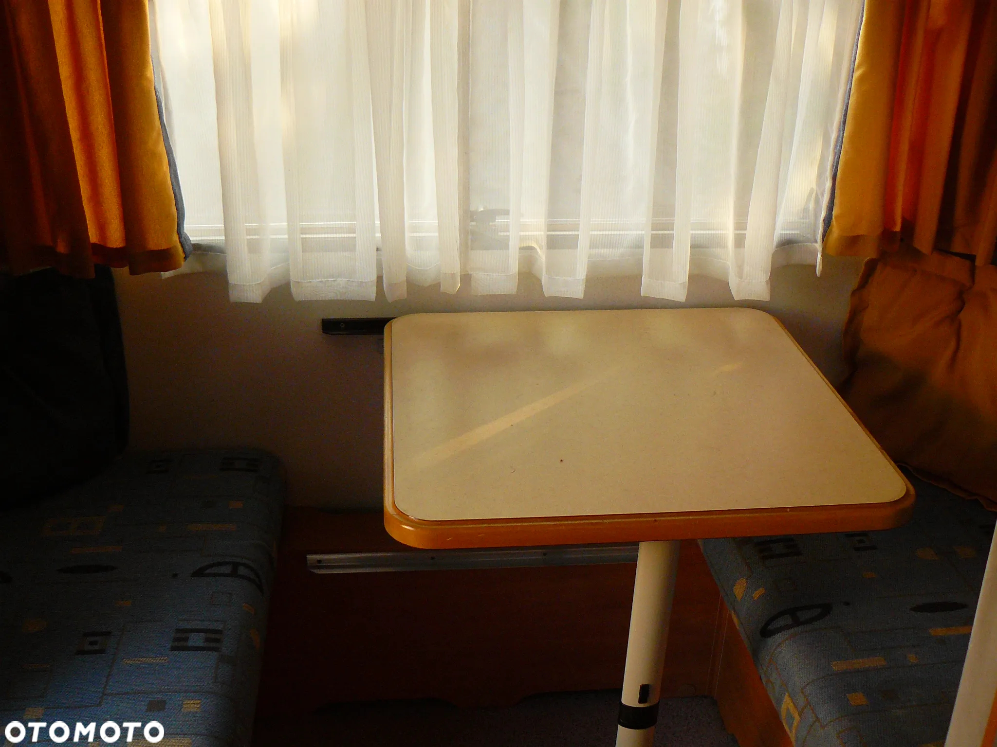 Eifelland Holiday 350 - 14