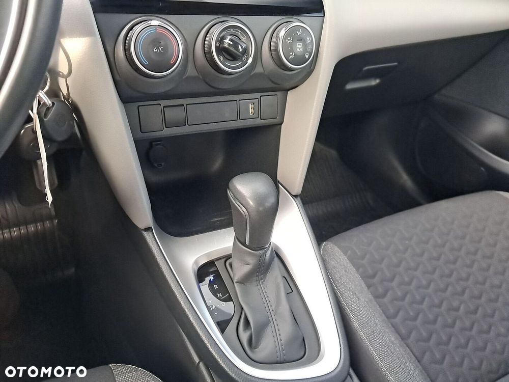 Toyota Yaris Cross 1.5 Comfort CVT - 25