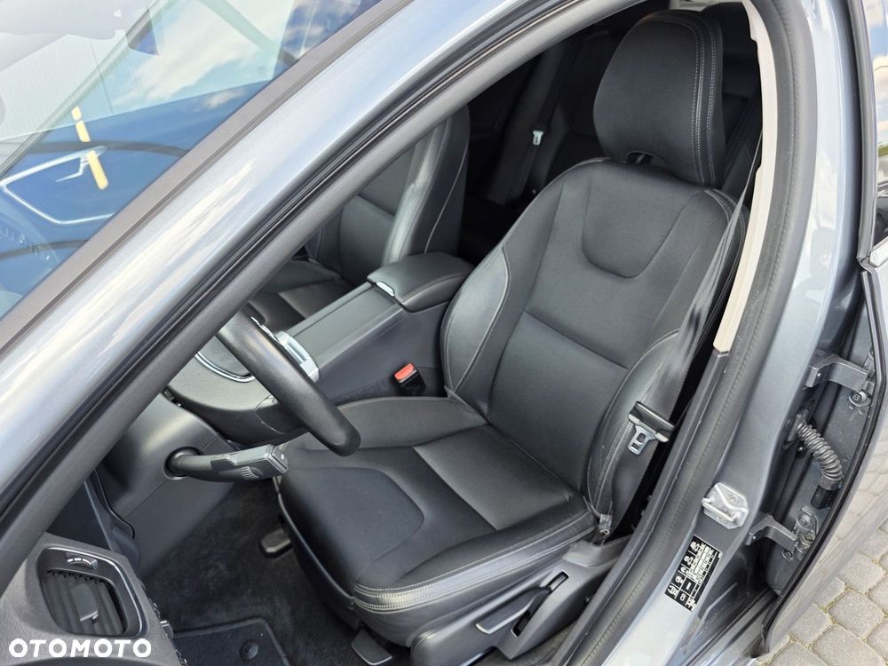 Volvo S60 - 16