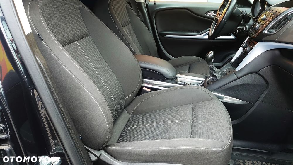 Opel Zafira 1.4 T Cosmo EcoFLEX S&S EU6 - 13