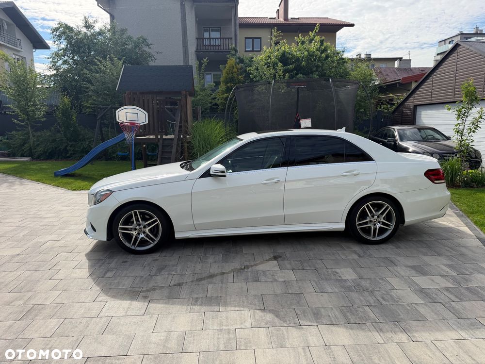 Mercedes-Benz Klasa E 350 4Matic 7G-TRONIC - 33