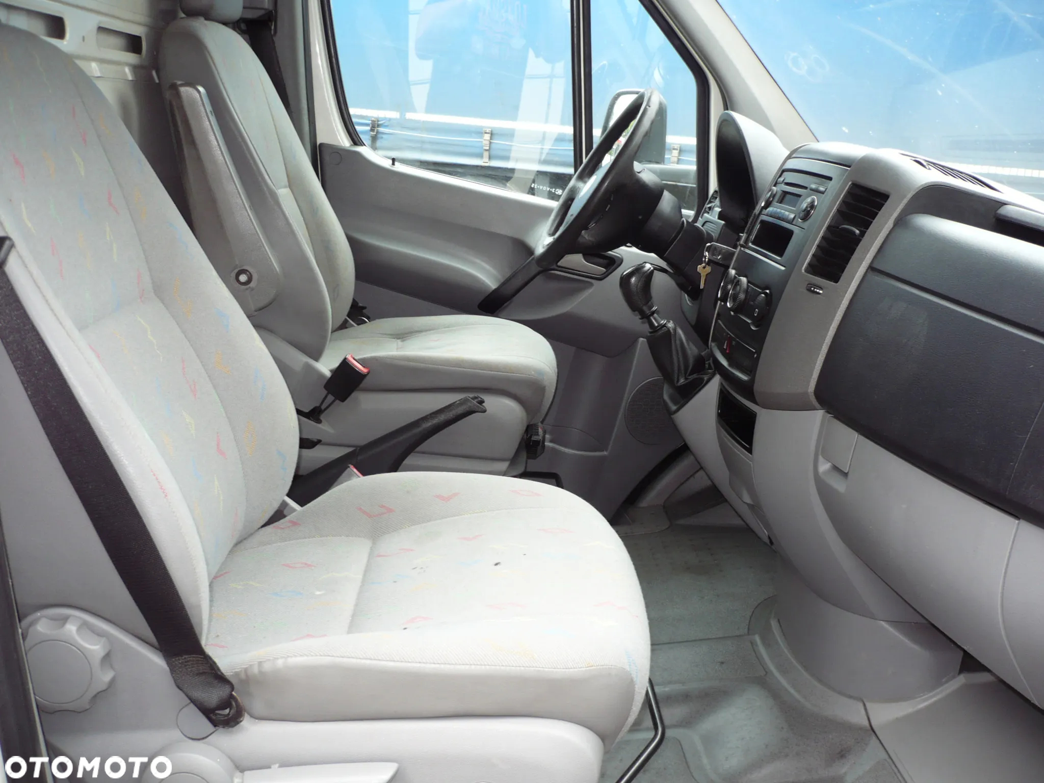 Volkswagen Crafter - 13