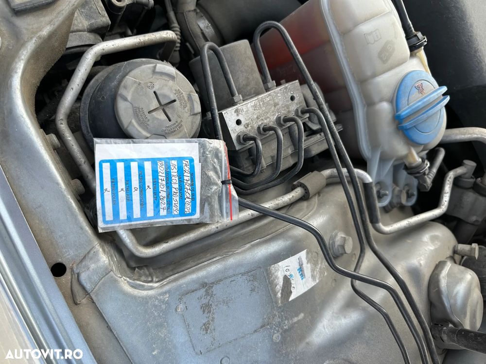 Audi A4 2.0 TDI - 14