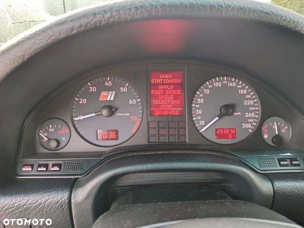 Audi S8 4.2 Quattro Tiptronic - 15