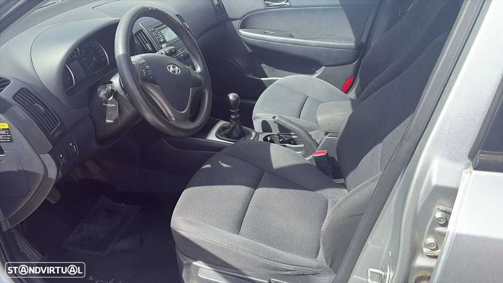 Hyundai i30 CW 1.6 CRDi Comfort - 4