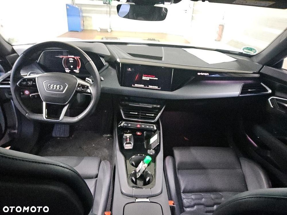 Audi e-tron GT - 6