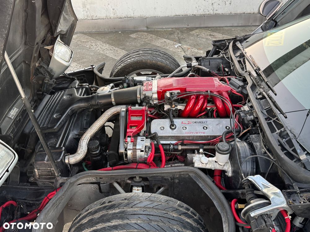 Chevrolet Corvette - 7