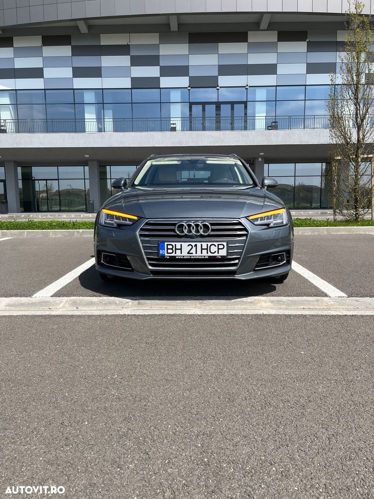 Audi A4 - 1