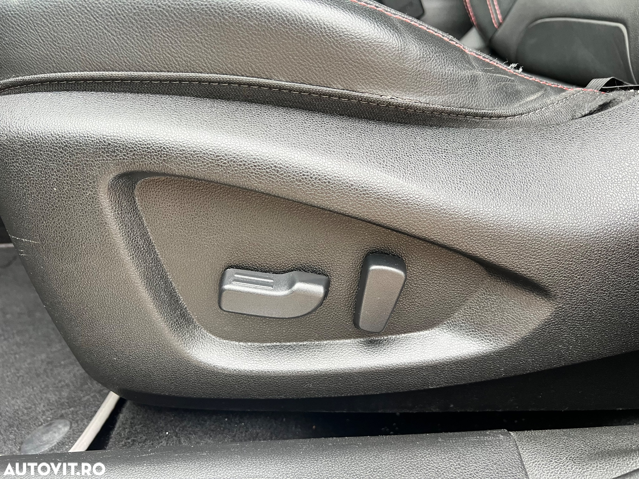 Renault Kadjar Energy TCe 165 Bose Edition - 12