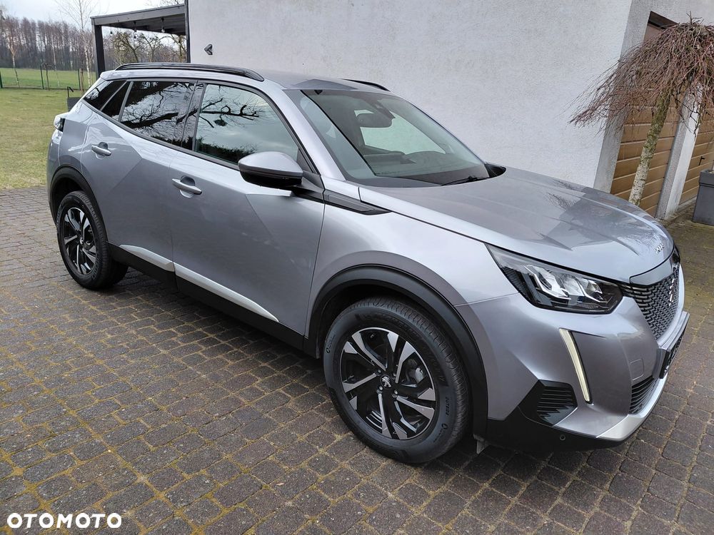 Peugeot 2008 1.2 PureTech Active S&S - 6