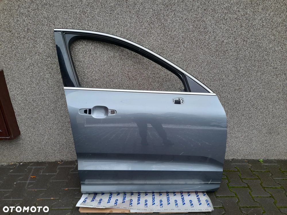 Drzwi prawy przód kolor 714 volvo xc60 II 20R - 4