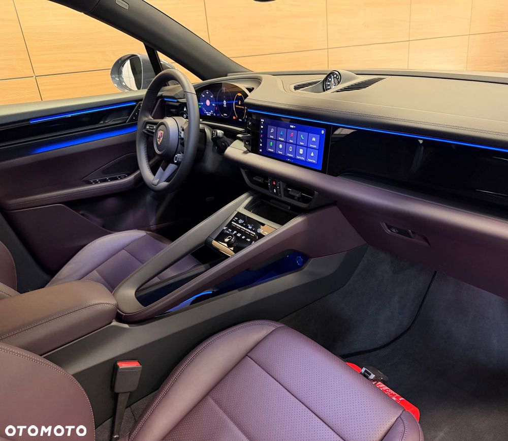 Porsche Macan - 10