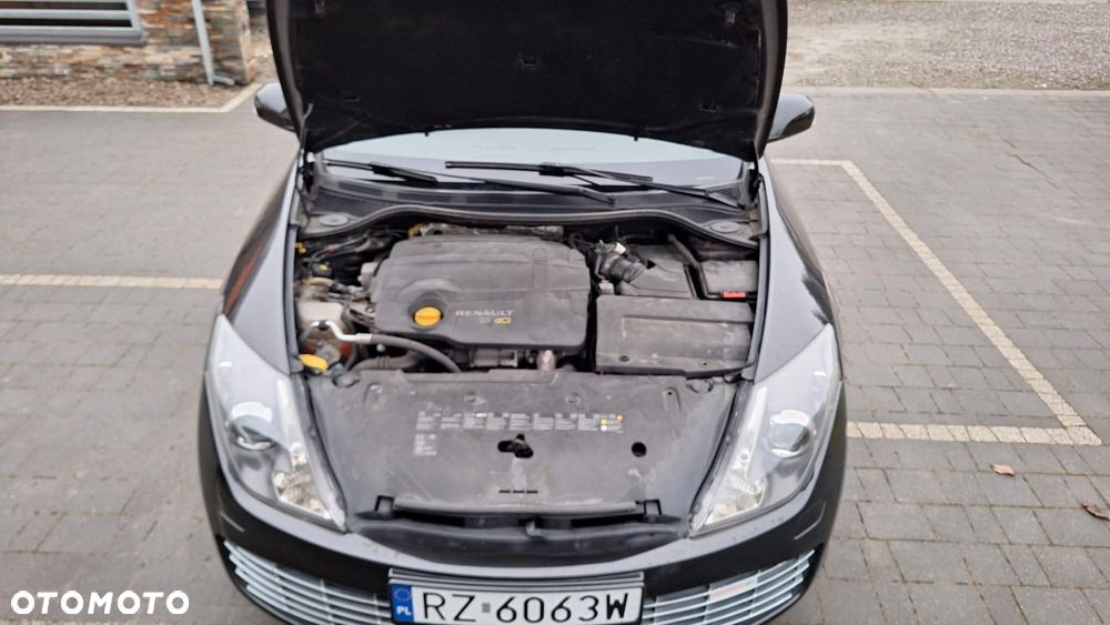 Renault Laguna 2.0 dCi Monaco GP2 - 2