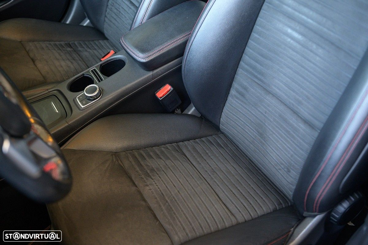 Mercedes-Benz A 200 CDi BE AMG Line Aut. - 25