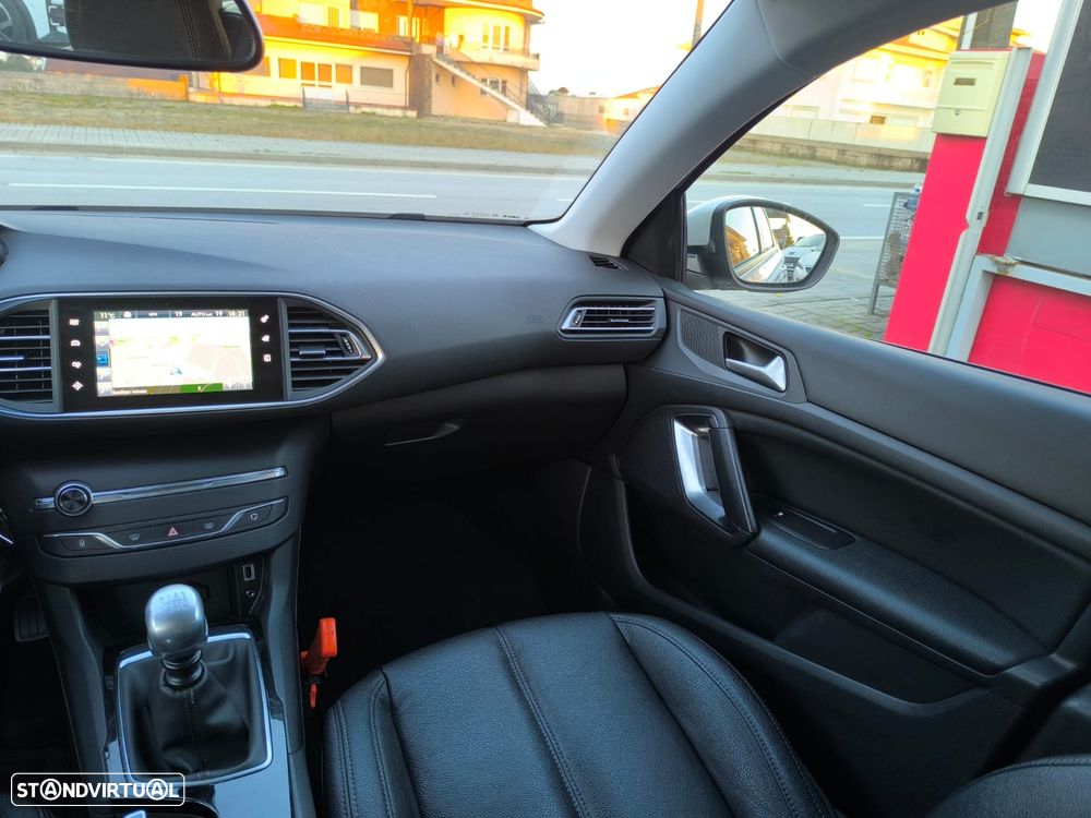 Peugeot 308 BlueHDi FAP 120 Stop & Start Active - 39