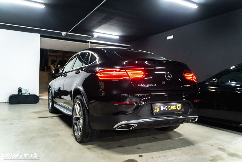 Mercedes-Benz GLC 250 d Coupé AMG Line 4-Matic - 2
