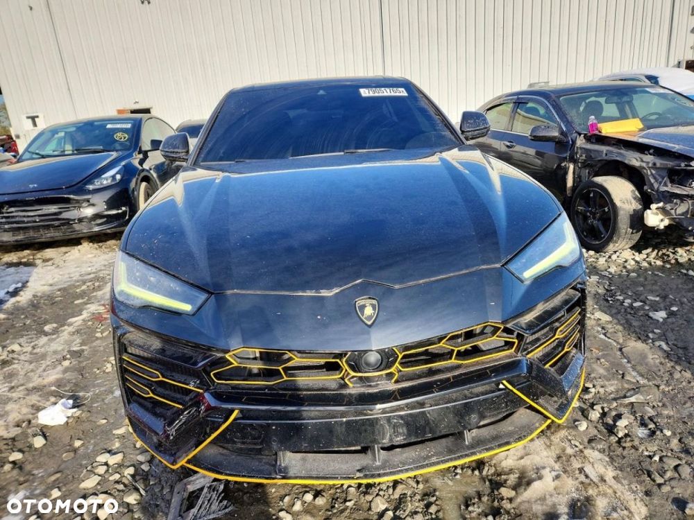 Lamborghini Urus - 2