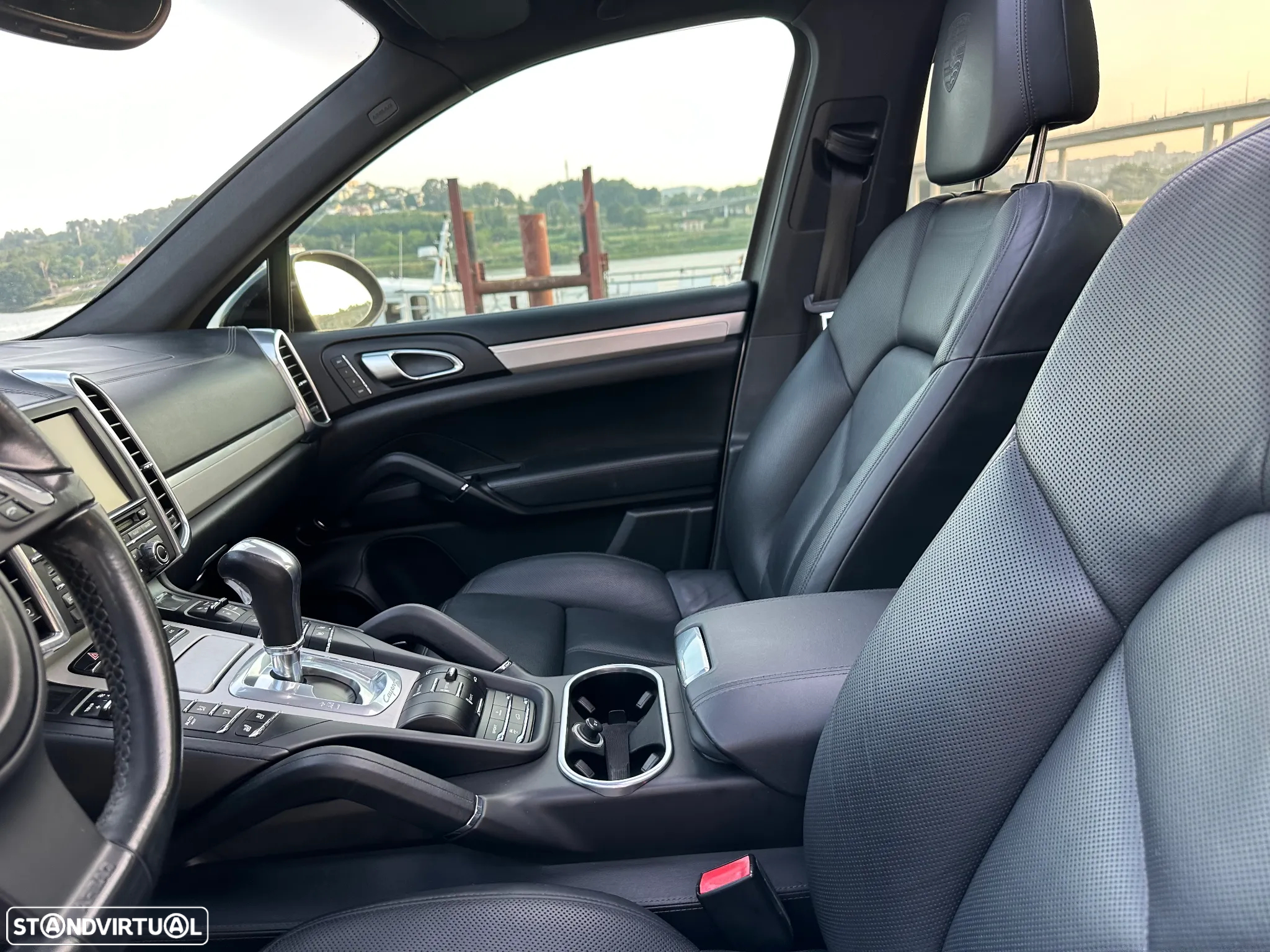 Porsche Cayenne S Hybrid - 17