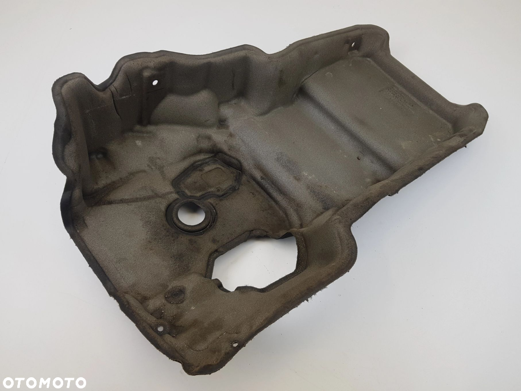 Osłona miski olejowej oleju BMW G11 G30 B57 3.0d 8490325 - 6