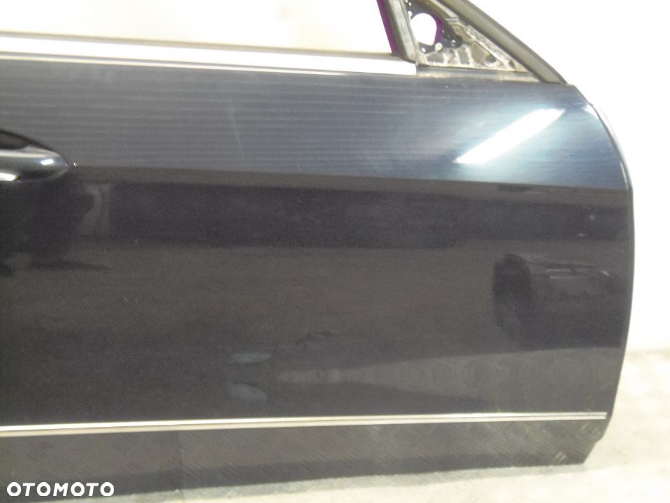 PRAWE DRZWI PRZÓD MERCEDES E KLASA W212 SEDAN K.L C359 - 3