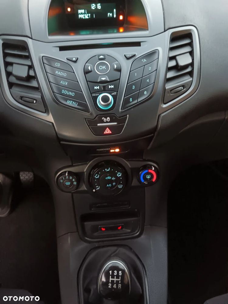 Ford Fiesta 1.25 Trend Edition - 13