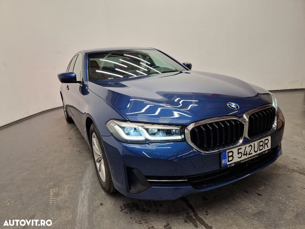 BMW Seria 5 520d xDrive AT - 1