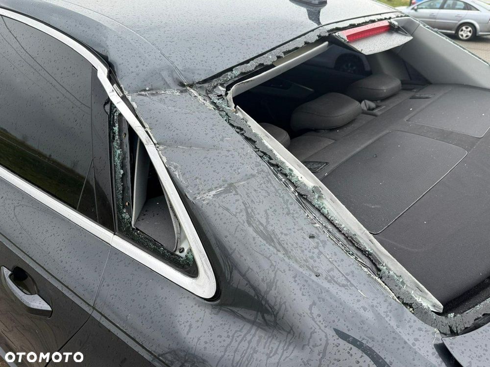 Audi A4 Limousine - 15