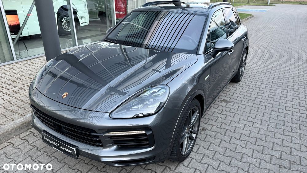 Porsche Cayenne Platinum Edition - 10