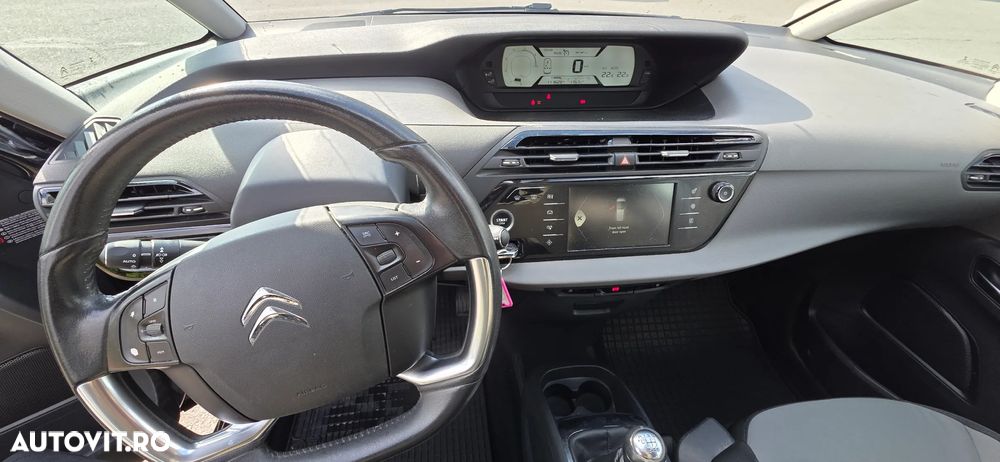 Citroën C4 Picasso - 13