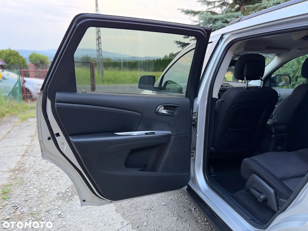 Fiat Freemont 2.0 Multijet 16V DPF Urban - 23