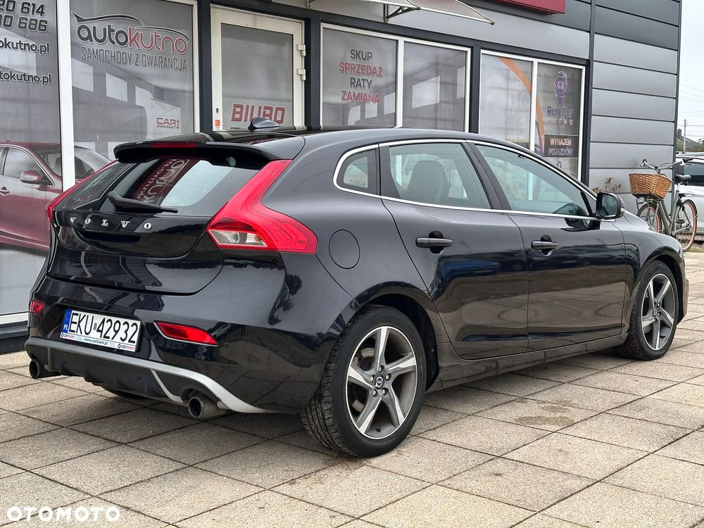 Volvo V40 D2 R-Design Summum - 3