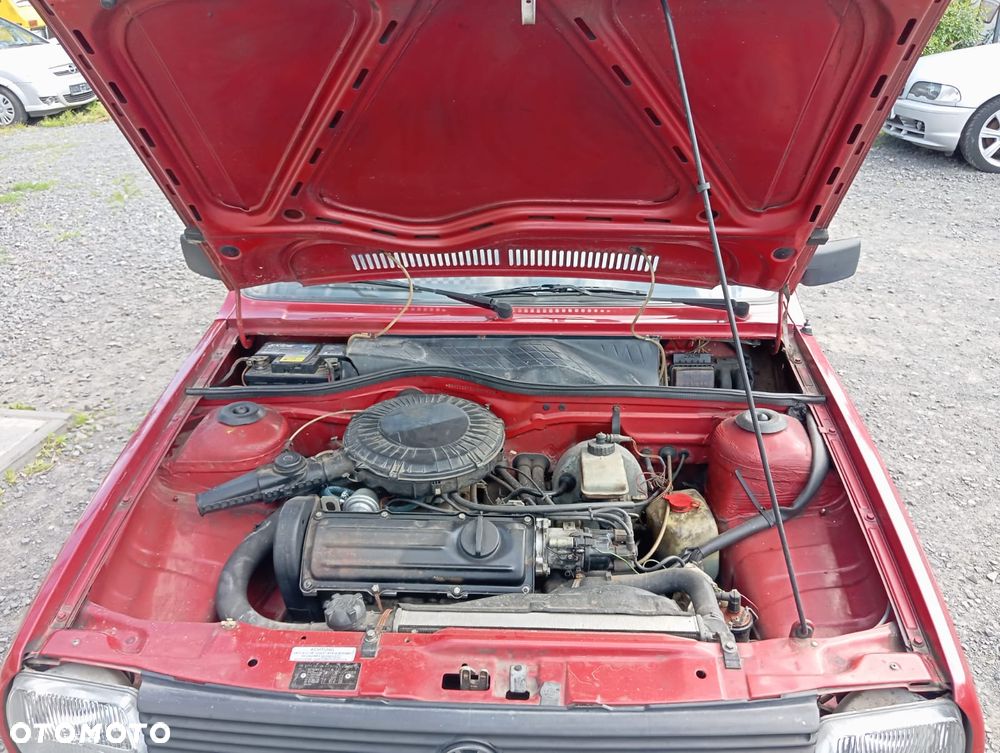 Volkswagen Polo - 13